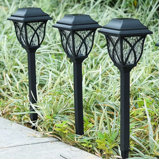 Lumière de piquet de jardin à LED solaire en plastique utilisée à l'extérieur